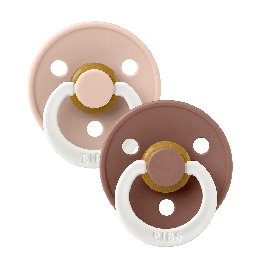 BIBS Color runder Schnuller Größe 2, Latex – Blush GLOW/Woodchuck (2er-Pack) – MamaMilla
