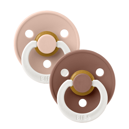 BIBS Color runder Schnuller Größe 2, Latex – Blush GLOW/Woodchuck (2er-Pack) – MamaMilla
