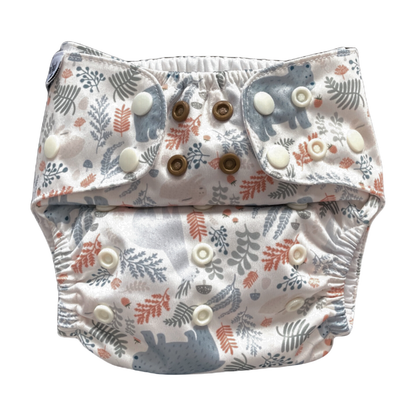 The Swedish Forest | Pocket Diaper | Slim 3-15kg: Humleblomster beige / No inserts - - MamaMilla