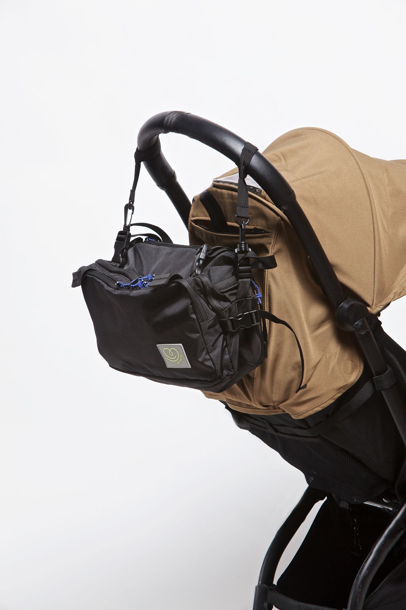 Liebesradius - CaravanBag - Multibag und Hüfttrage in einem - Grau - Wickeltasche - MamaMilla
