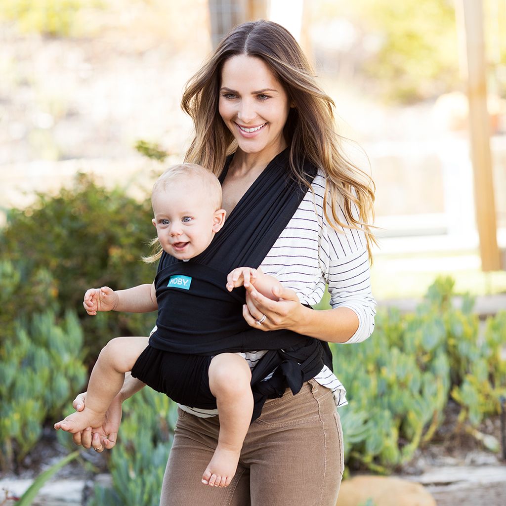 Moby - Fit Stretch Swaddle/Drager - Zwart - Stretch Swaddle - MamaMilla