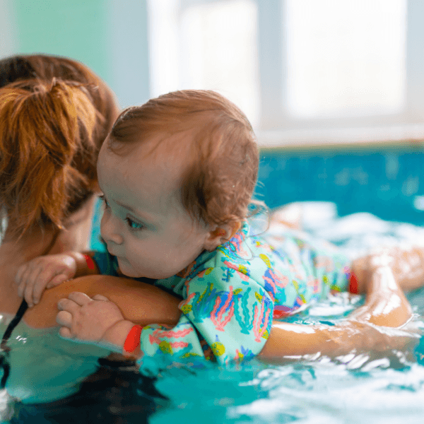 Leicht gefütterter Baby-Badeanzug mit Schwimmwindel – Baby Cozy Suit – Turtles – Bademode – MamaMilla