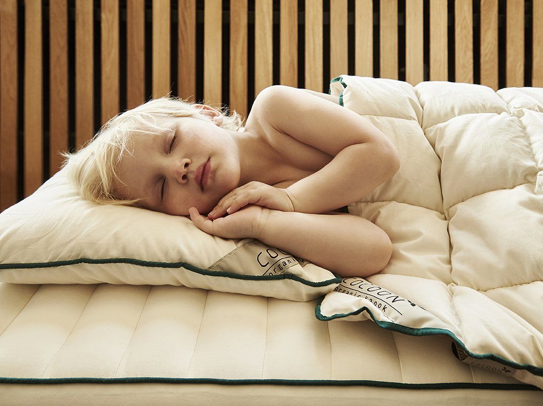 Cocoon Company Babydecke mit Kapok – Steppdecke (Kapok) – MamaMilla